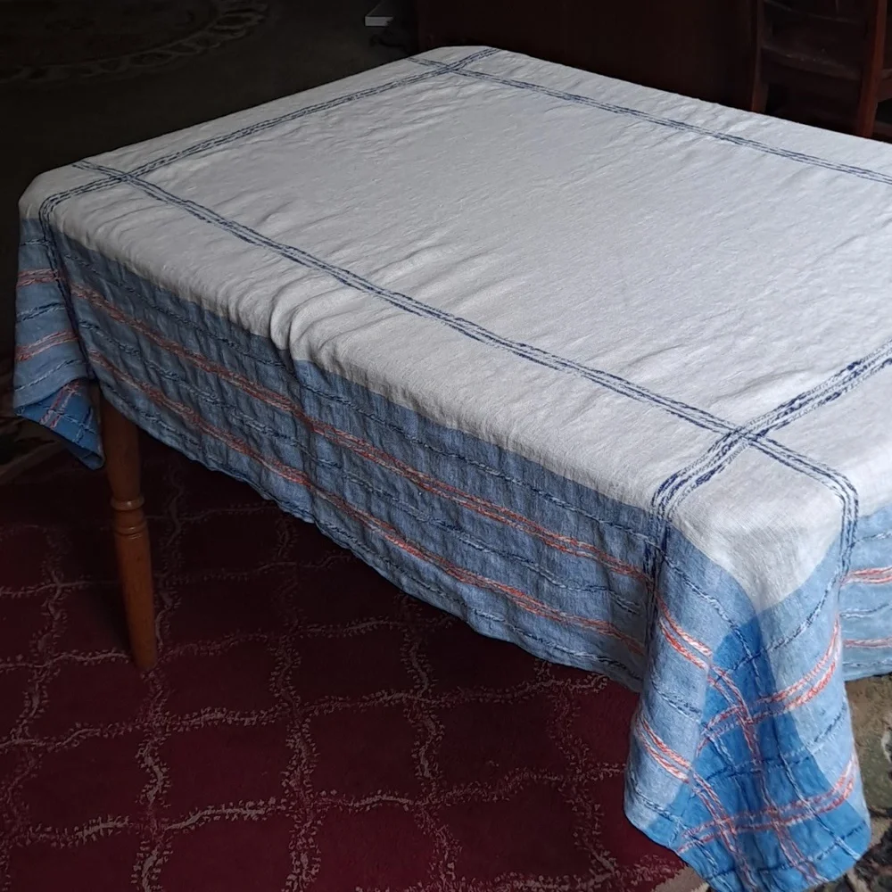 Vintage Table Cloth with Napkins